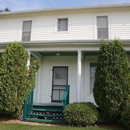 Field Of Dreams House Dyersville Exterior photo